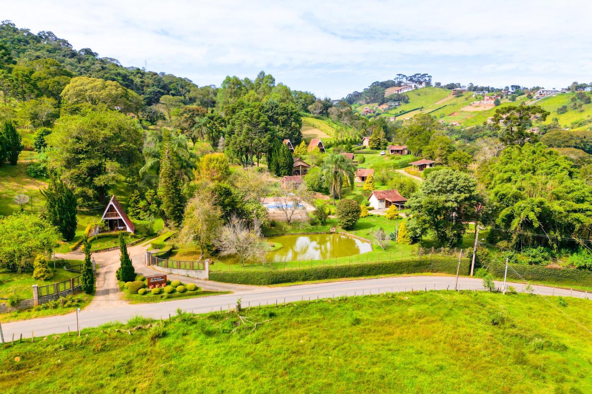 Velinn Fazenda Fonte Hortensias Hotel 3*