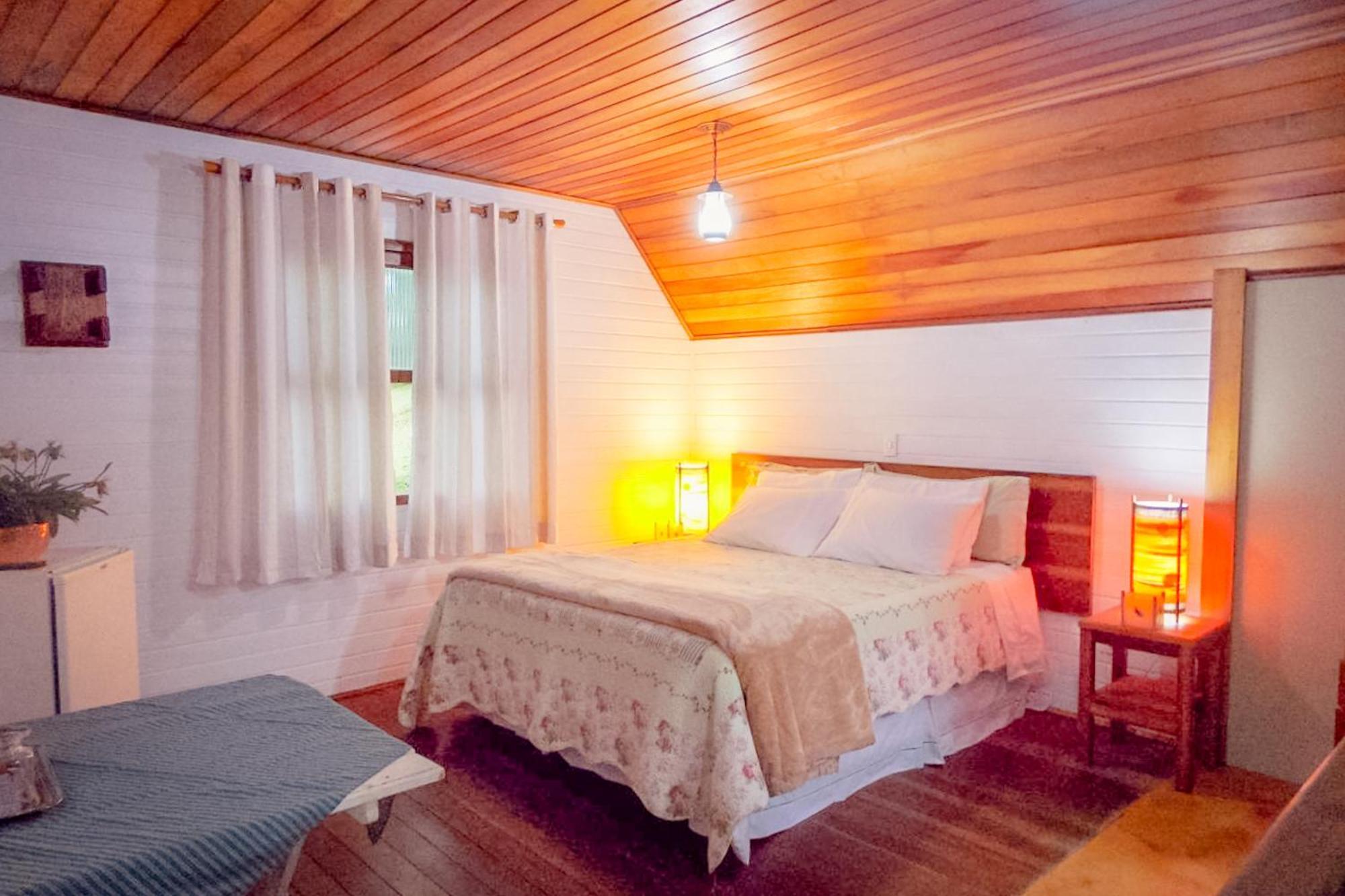 Velinn Fazenda Fonte Hortensias 3*